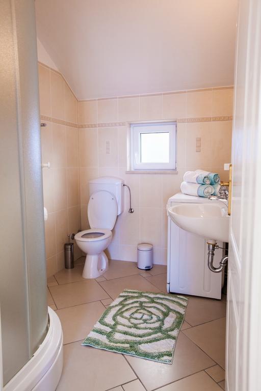 Beach Holiday Home Laura Mimice Pokoj fotografie